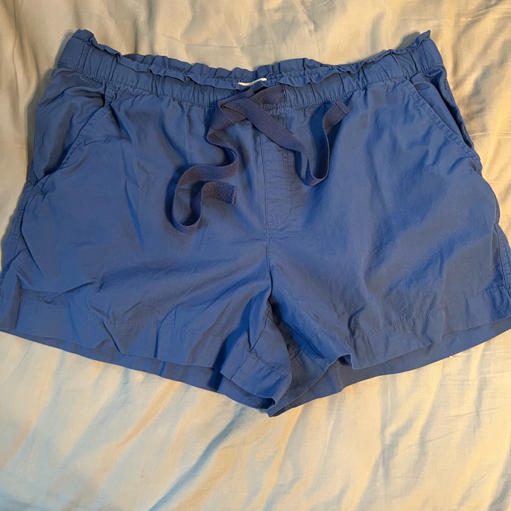 LOFT Blue Bermudas with Comfortable Fit and Stylish Design